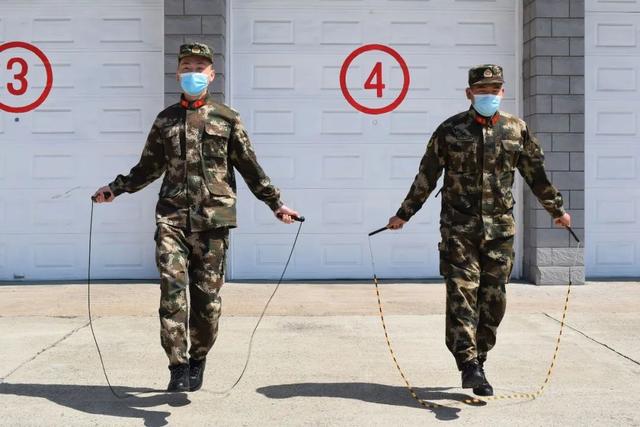 ���조��һ������Ӫ�Ļ�����ʷ׳�