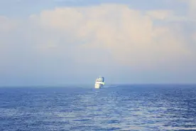 远望号火箭运输船队优化火箭吊装方案，节后将择机出航图片