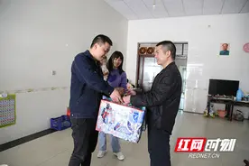 醴陵卫健：助力女性生育健康 降低家庭负担图片