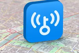 出门还在到处蹭网络？WiFi万能钥匙一键连接600万中国电信爱WiFi热点图片
