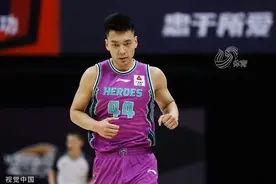 山东高速男篮再度集结，丁彦雨航和陶汉林缺席训练图片