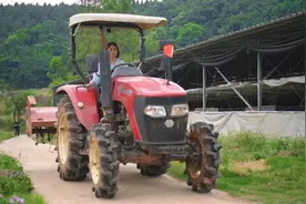 我们的新时代 ①“90”后女农机手，科技种田又飒又酷图片