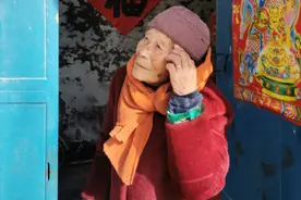 致母亲 | 魏忠友专栏：裹过小脚的母亲图片
