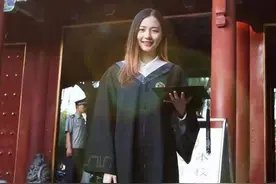 “北大校花转行当演员”，莫让“学霸”成为话题消费图片