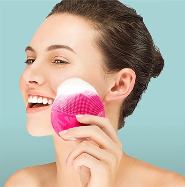 身体乳可以定型滋养头发吗