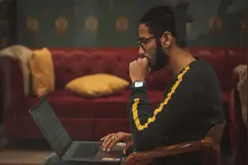 点进来感受血压升高：为什么所有网络流行语的尽头都是阴阳怪气？图片