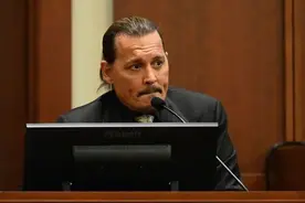 讲真的 | 狗血剧情没眼看，还是盘点下德普当年的神仙前任们吧图片