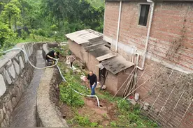 近6吨，价值120余万元 四川宜宾翠屏公安破获一起非法经营醇基燃料案图片