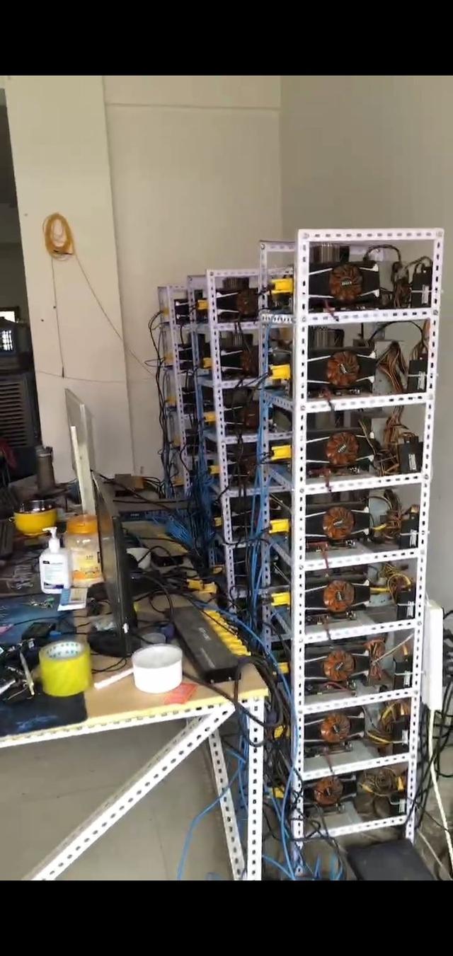 手机挖矿一天能赚2000元购买虚拟货币挖矿能躺赚