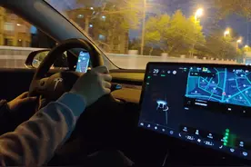 特斯拉一周两次大召回，超23万辆车中招，车机芯片过热惹祸？图片