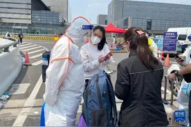 上海虹桥火车站见闻：到发有序，准备“扩容”图片