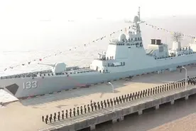 新闻早知道｜“包头舰”正式下水服役！图片