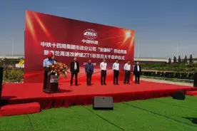 青兰高速改扩建工程再传好消息：女姑口大桥进入主体施工图片