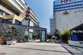 探访成都荷花池 传统贸易市场向现代消费商圈转型｜了不起的我们图片