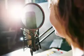 “榜一大哥”连骗6名女主播近91万，获刑11年6个月图片