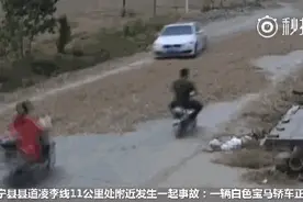 在公路上打场晒粮危险又违法！东营交警开展宣传整治行动丨知危险会避险图片