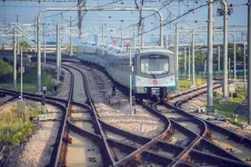 16号线龙阳路站怎样前往上海火车站、虹桥火车站？如何去乘3、6、10号线？图片