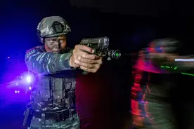 掠影丨定格特战队员的高燃瞬间图片