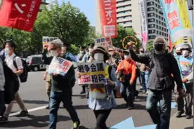 “破坏和平的举动永远不得人心”——日本民众连日举行游行抗议拜登访日图片
