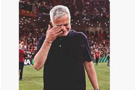 他又哭了 第五座欧战冠军 穆里尼奥成就大满贯图片