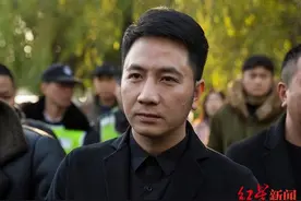 林生斌注册“林先生的衣帽间”商标上热搜，申请日期为去年亡妻纪念日图片