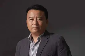 作家石钟山：什么样的小说更吸引人？图片