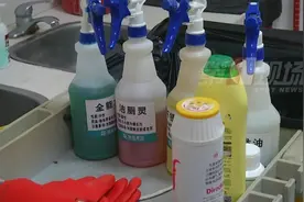 3岁小孩在家中毒！这东西你家可能也有……图片