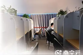 不到20元换一天安静学习环境 南宁市付费自习室悄然兴起图片