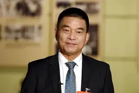 靠饲料起家，曾蝉联四川首富十余载，刘永好金融版图实力几何？图片