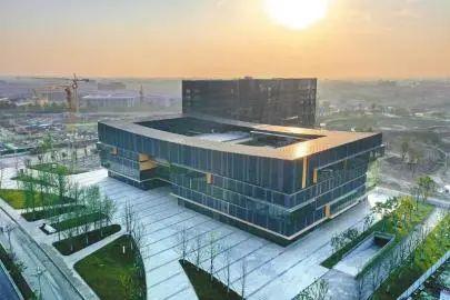 彭州：谱写践行新发展理念的公园城市示范区立体山水新篇章