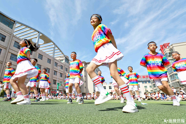 ��Ҵ����ͯ���� �ŷ������ʻӭ����һ��