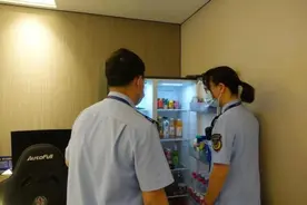 未成年人在客房内消费一瓶12元啤酒，宁波一酒店被罚万元图片