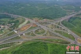 贵州贵黄高速公路全线通车图片