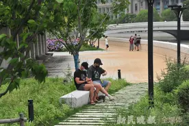 新民快评︱这是五月的最后一天，这是即将开始的六月图片