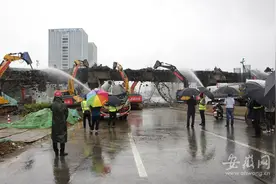 合肥金寨路互通改扩建工程新进展 匝道桥正在拆除图片