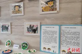 56位幼儿园小朋友的“六一”：用童画换礼物传爱心图片