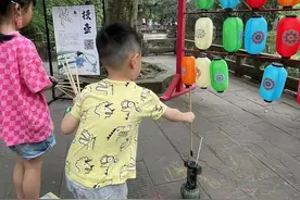 穿汉服、奏民乐、感受投壶乐趣 这个儿童节 来望江楼公园“打卡”汉文化图片