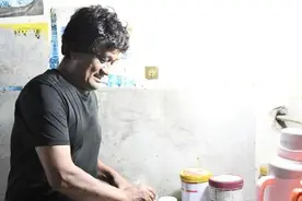 印度归侨父子接力演绎舌尖上的“侨”滋味图片