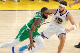 NBA｜凯尔特人末节“三分雨”逆转勇士 总决赛客场赢下“开门红”图片