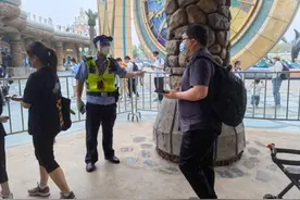 上海海昌海洋公园今起免费开放8天，浦东警方保障游园安全图片