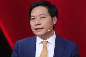 差生文具多！雷军晒单反惨遭网友吐槽 徕卡：我绿了？图片
