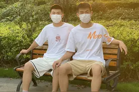 兄弟姐妹齐上阵！武汉一学校两对双胞胎共赴高考“战场”图片