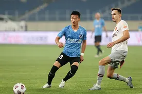 中超 | 林良铭当选中超首轮最佳球员图片