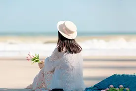 夜读丨最理想的生活：有人可爱，有地可栖，有物可喜图片