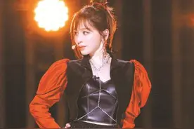 一场置换了身份的游戏——评综艺节目《乘风破浪》图片