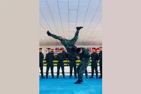 高清大图丨定格特战队员热血瞬间图片