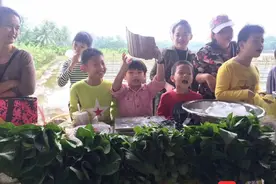 文明海南 | 琼海“红娘子玫瑰连”：7年来坚持传递爱心“接力棒”图片