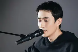 《人生大事》演殡葬师 朱一龙回家乡武汉路演图片