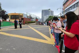 青岛中考作文题目出炉！同学们考完说：稳了稳了……图片