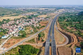 江苏徐州：加快城市路网建设图片